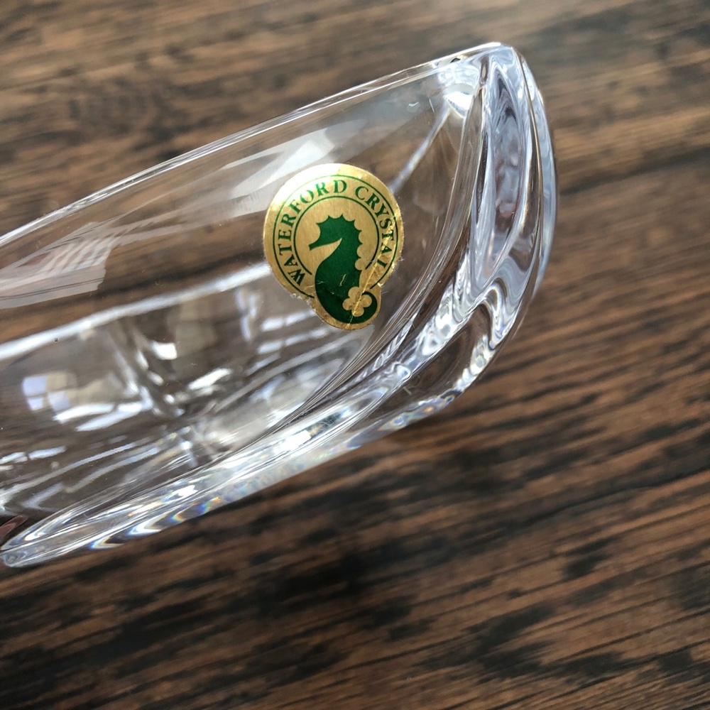 Waterford Siren Heart Valentine Lead Crystal Dish - Picture 3 of 7